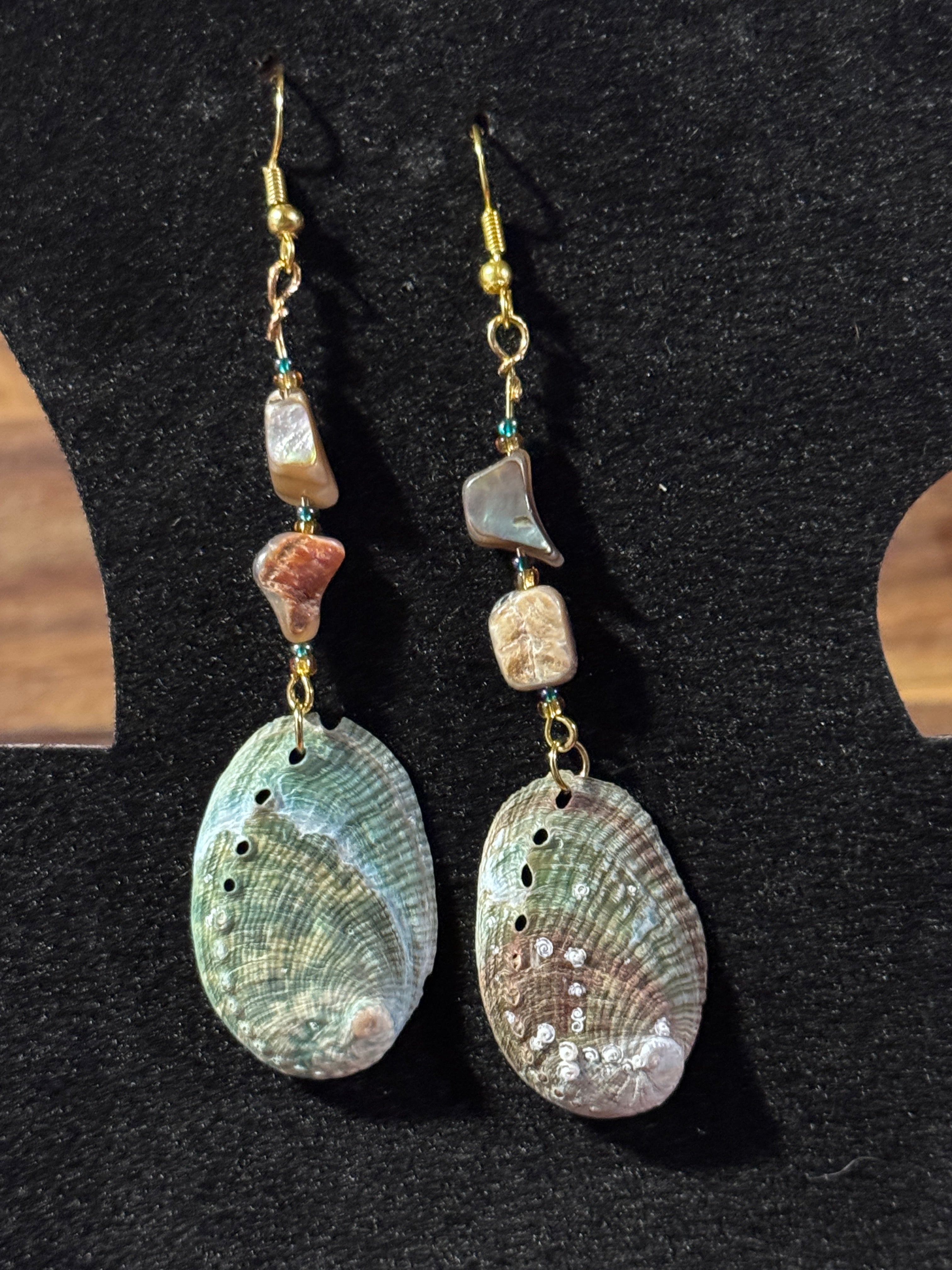 Vibes from the sea earrings.