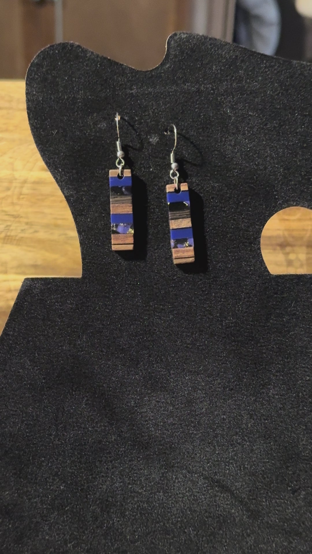 Resin & walnut wood drop earrings/Hypoallergenic|Gift for Her